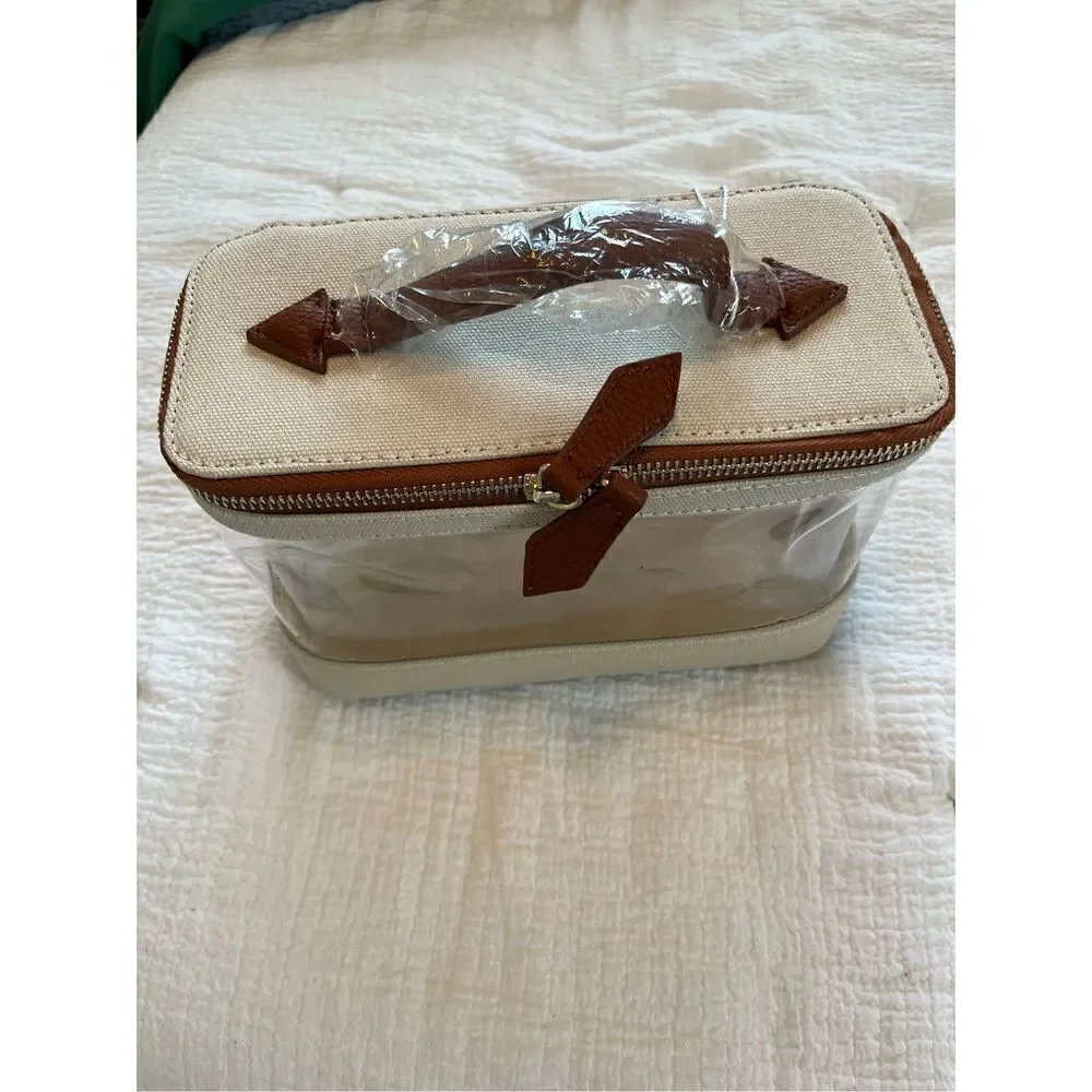 New HENNY + LEV The Max Makeup Trunk